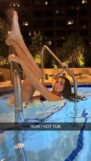 Sadie Mckenna feet photo thumbnail