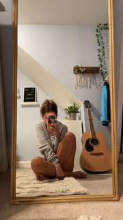 Sadie Mckenna feet photo thumbnail
