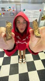 Sadie Mckenna feet photo thumbnail