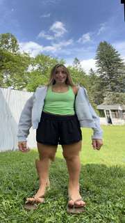 Sadie Mckenna feet photo thumbnail