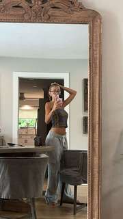 Sadie Mckenna feet photo thumbnail