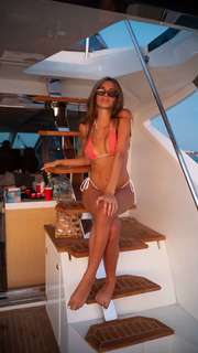 Sadie Mckenna feet photo thumbnail