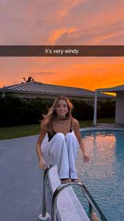 Sadie Mckenna feet photo thumbnail