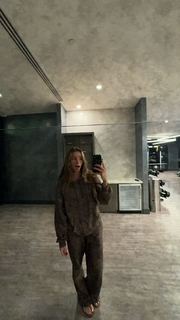 Sadie Mckenna feet photo thumbnail