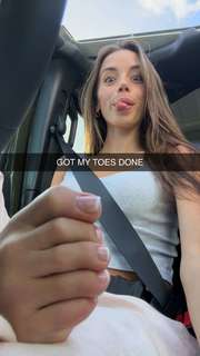 Sadie Mckenna feet photo thumbnail