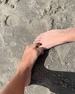 Sadie Mckenna feet photo thumbnail
