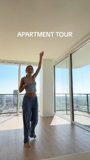 Sadie Mckenna feet photo thumbnail