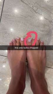 Sadie Mckenna feet photo thumbnail