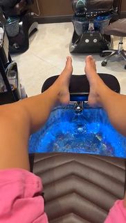 Sadie Mckenna feet photo thumbnail