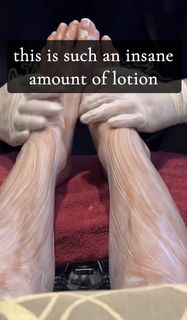 Sadie Mckenna feet photo thumbnail