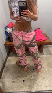 Sadie Mckenna feet photo thumbnail