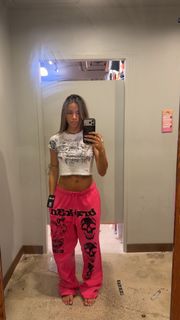 Sadie Mckenna feet photo thumbnail