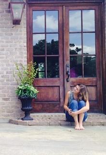 Sadie Robertson feet photo thumbnail