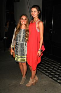 Sadie Robertson feet photo thumbnail
