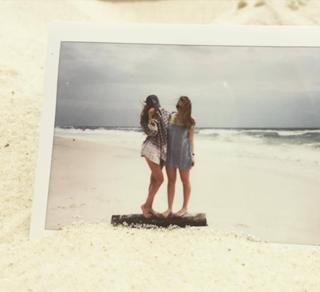 Sadie Robertson feet photo thumbnail