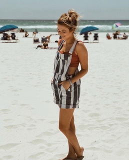 Sadie Robertson feet photo thumbnail