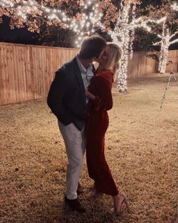 Sadie Robertson feet photo thumbnail