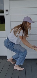 Sadie Robertson feet photo thumbnail