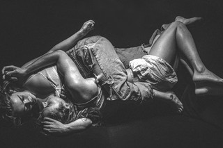 Sadie Sink feet photo thumbnail
