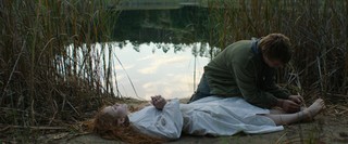 Sadie Sink feet photo thumbnail