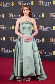 Sadie Sink feet photo 5