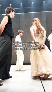 Sadie Sink feet photo 5