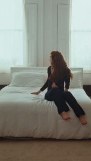 Sadie Sink feet photo 13