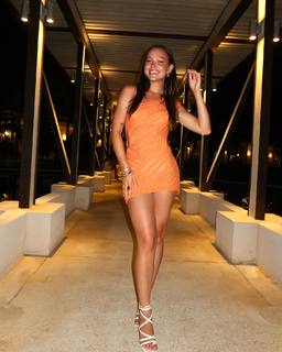 Sadie Stanley feet photo thumbnail