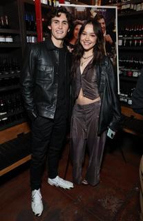 Sadie Stanley feet photo thumbnail