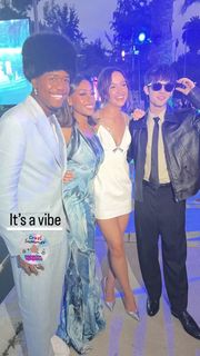 Sadie Stanley feet photo thumbnail