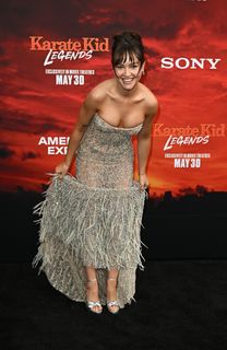 Sadie Stanley feet photo thumbnail