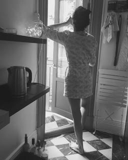 Safak Pekdemir feet photo 10