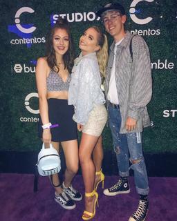 Saffron Barker feet photo thumbnail