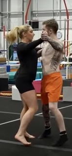 Saffron Barker feet photo thumbnail