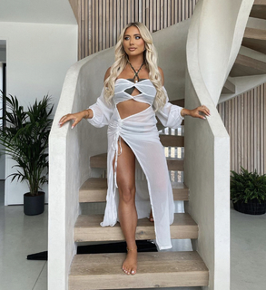 Saffron Barker feet photo thumbnail