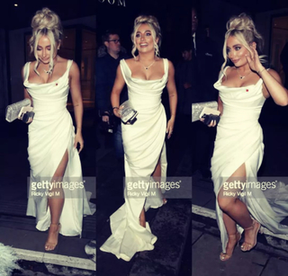 Saffron Barker feet photo thumbnail