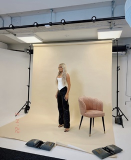 Saffron Barker feet photo thumbnail