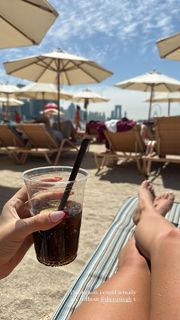 Saffron Barker feet photo thumbnail