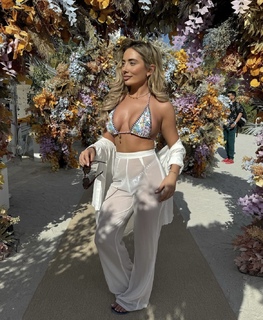 Saffron Barker feet photo thumbnail