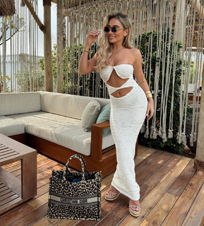 Saffron Barker feet photo thumbnail