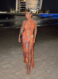 Saffron Barker feet photo thumbnail