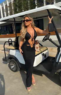 Saffron Barker feet photo thumbnail