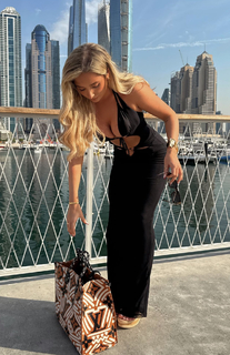 Saffron Barker feet photo thumbnail