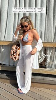 Saffron Barker feet photo thumbnail