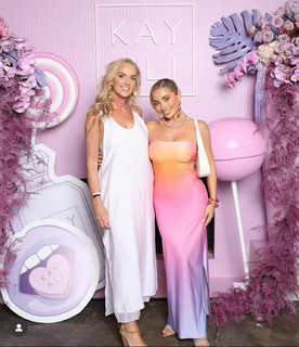 Saffron Barker feet photo thumbnail