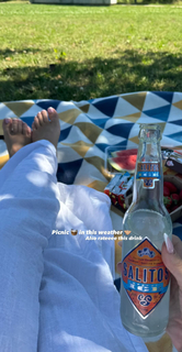 Saffron Barker feet photo thumbnail