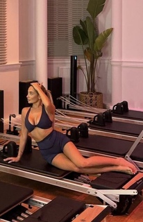 Saffron Barker feet photo thumbnail