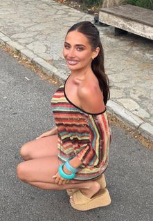 Saffron Barker feet photo 2