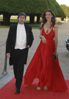 Saffron Burrows feet photo thumbnail