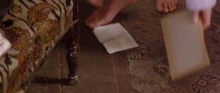 Saffron Burrows feet photo thumbnail